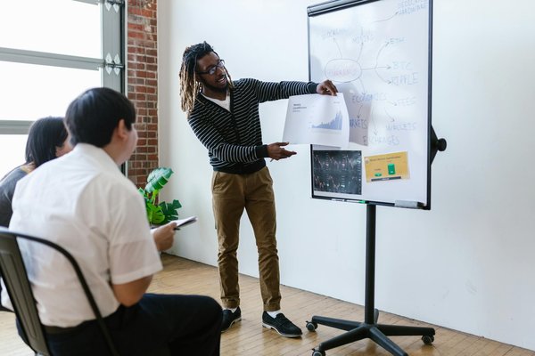 Comment choisir une formation en marketing digital adaptée à votre profil