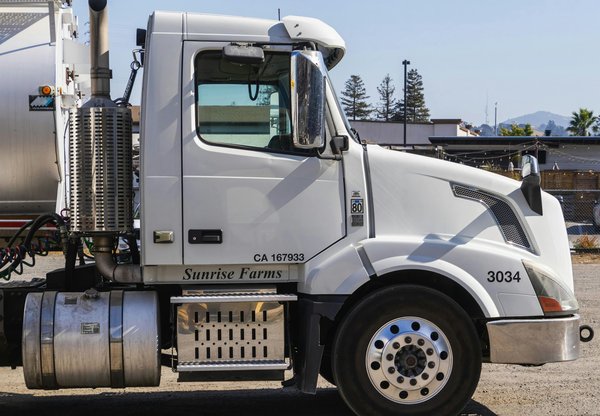 Maximisez l'impact de votre camion grâce au covering !